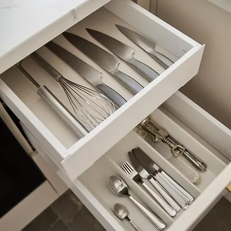 Orange I One Bedroom I One Cotroceni Park *