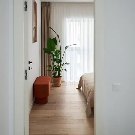 Apartment Orange I One Bedroom I One Cotroceni Park Bucharest