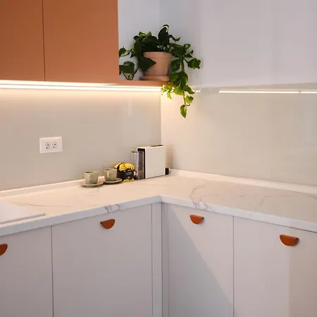 Orange I One Bedroom I One Cotroceni Park