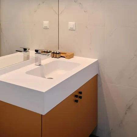 Orange I One Bedroom I One Cotroceni Park