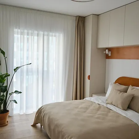 Orange I One Bedroom I One Cotroceni Park *