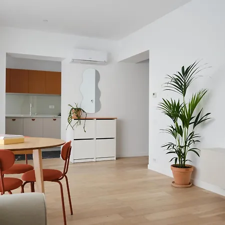 Apartment Orange I One Bedroom I One Cotroceni Park Bucharest