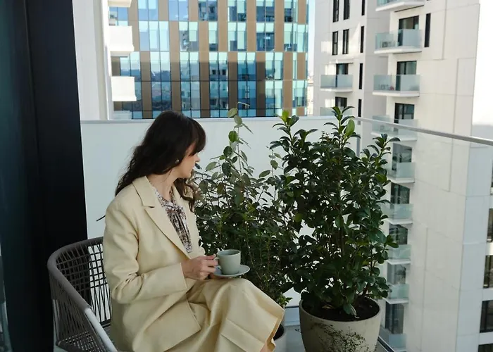 Orange I One Bedroom I One Cotroceni Park