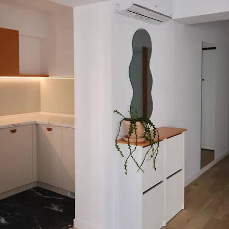 Orange I One Bedroom I One Cotroceni Park *